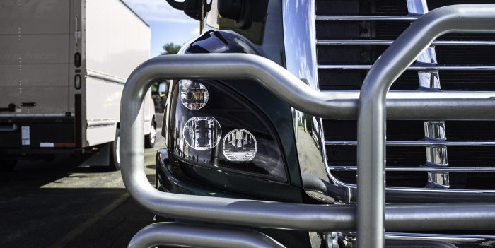 Truck-Lite LED light
