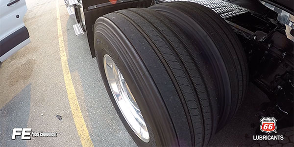 Truck-Tire-Inflation-Tips-OTR-FEATUREd