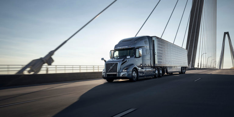 Volvo-Trucks-VNL-760-Xceed-Fuel-Efficiency-Package-WEB