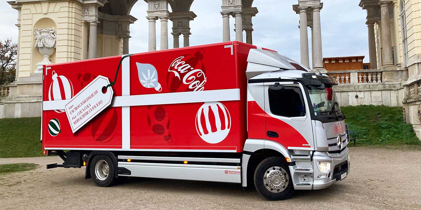 Coca-Cola-Truck-1400